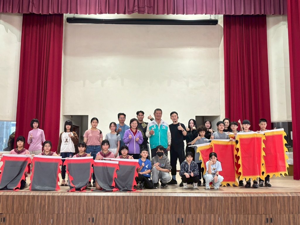 繁華國小義勇恩公文化祭 話劇演出展現在地精神 鄉長吳亮慶親臨鼓勵師生