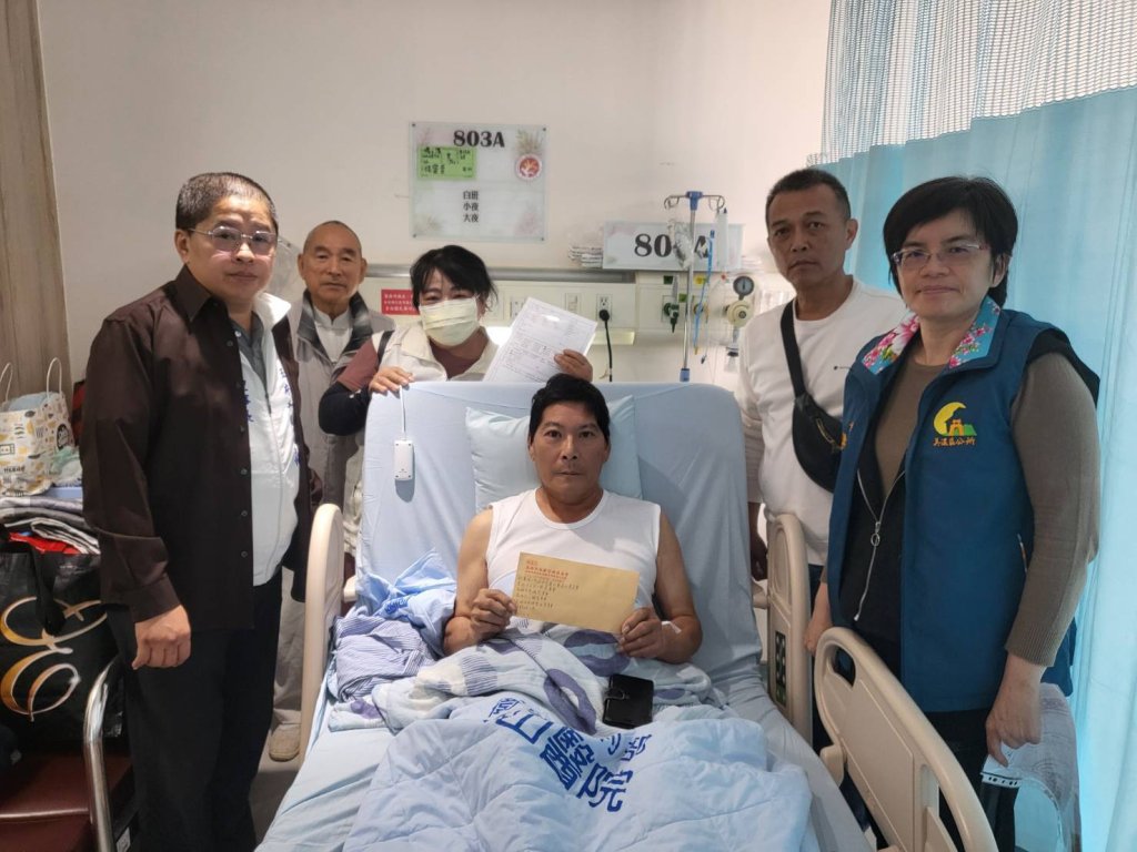 中風臥床無力維生　美濃社福團體攜手送暖關懷困境家庭