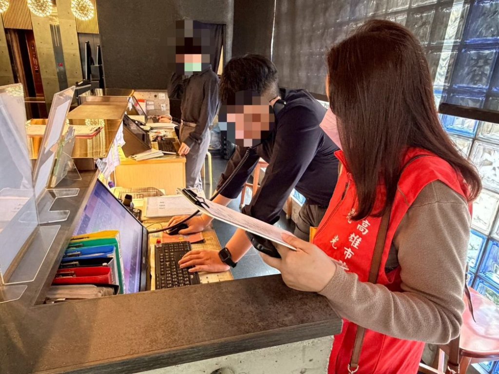 高雄寶藍燈光迎SJ　觀光局啟動稽查嚴防旅宿哄抬房價