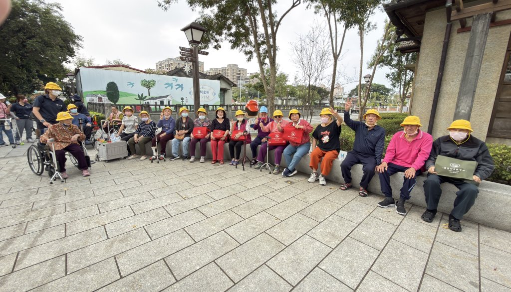 撕下「被照顧」標籤，看屏東如何用「無圍籬日照」翻轉老後想像