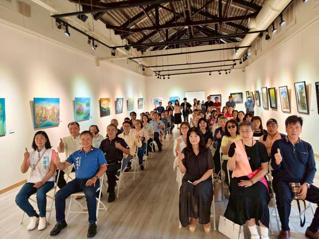 「光影交錯的心靈之窗──蔡筑芯《不同的視角》個人畫展」