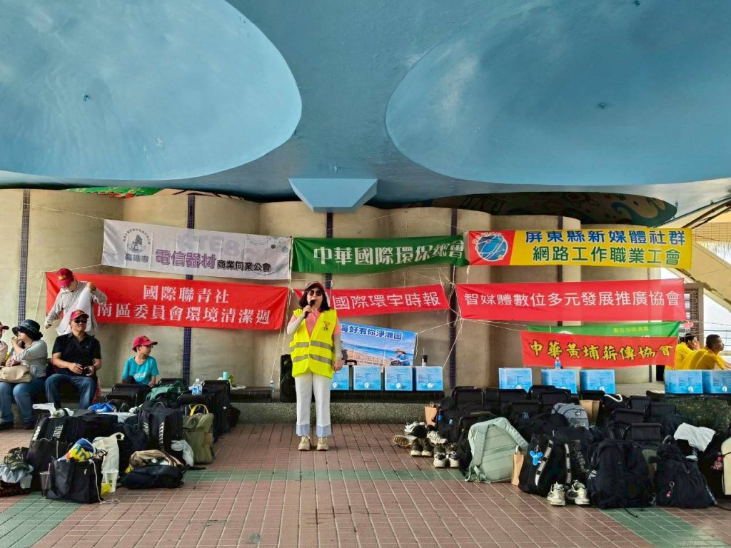 200人海岸大掃蕩！南區聯青社全面出動　軍校生＋企業齊拚「最強淨灘行動」