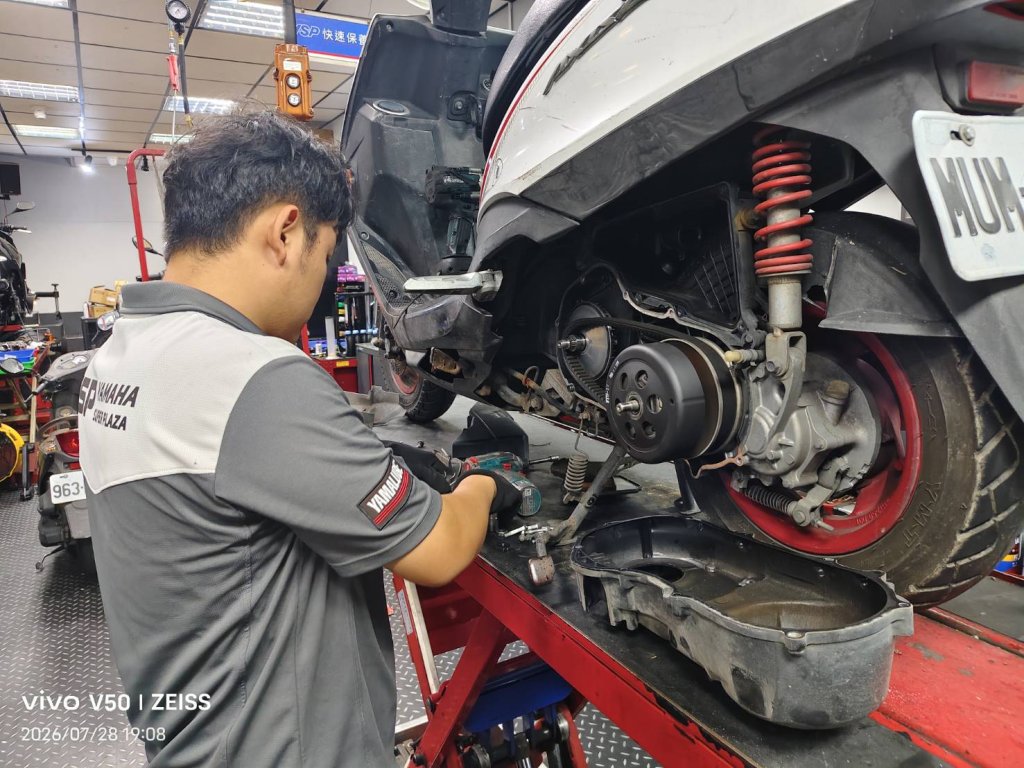 機車保養  引擎和皮帶不能疏忽