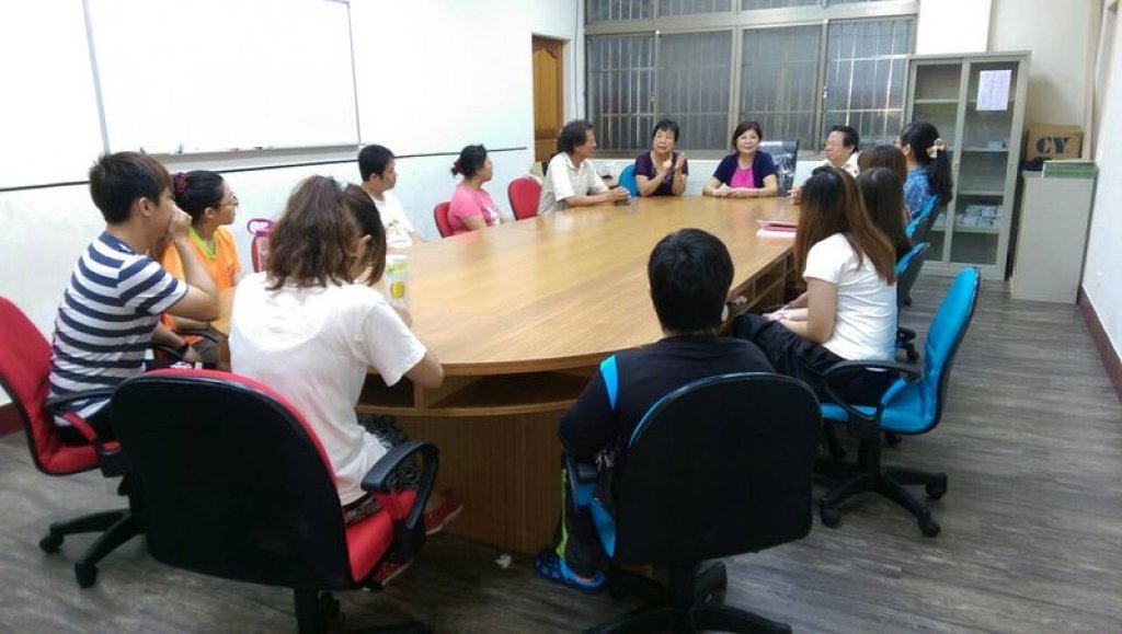 董事長、輔導董事長、常董給員工打氣