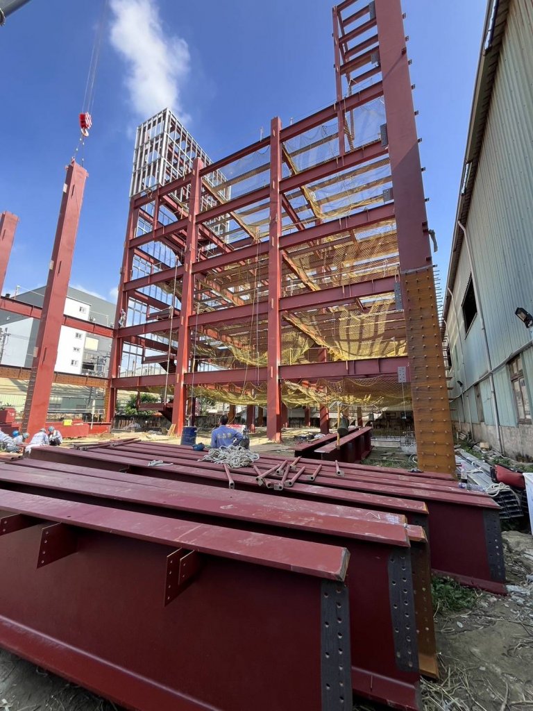 英士得新建鋼構工程