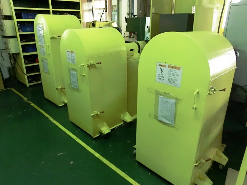 迴轉耐久試驗機(Rotating Bending Testing Machine)