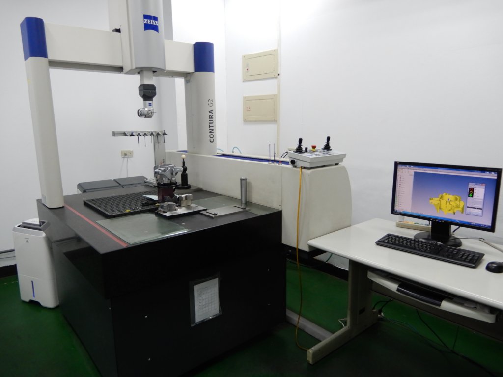 三次元座標測量機(Coordinate Measuring Machine)