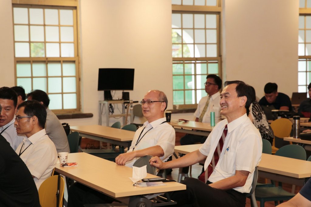 蘇副校長與本會理事長連袂出席「台灣體感互動科技論壇」