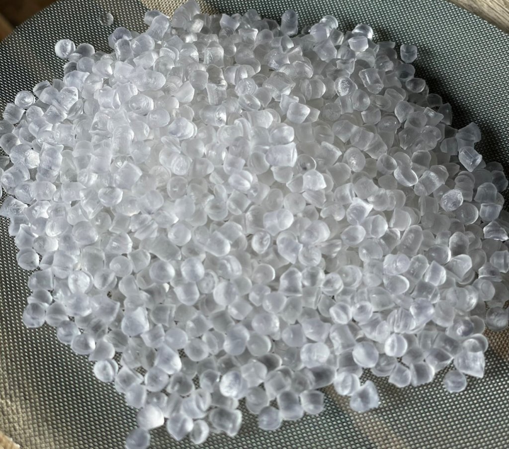 PVC (聚氯乙烯)
