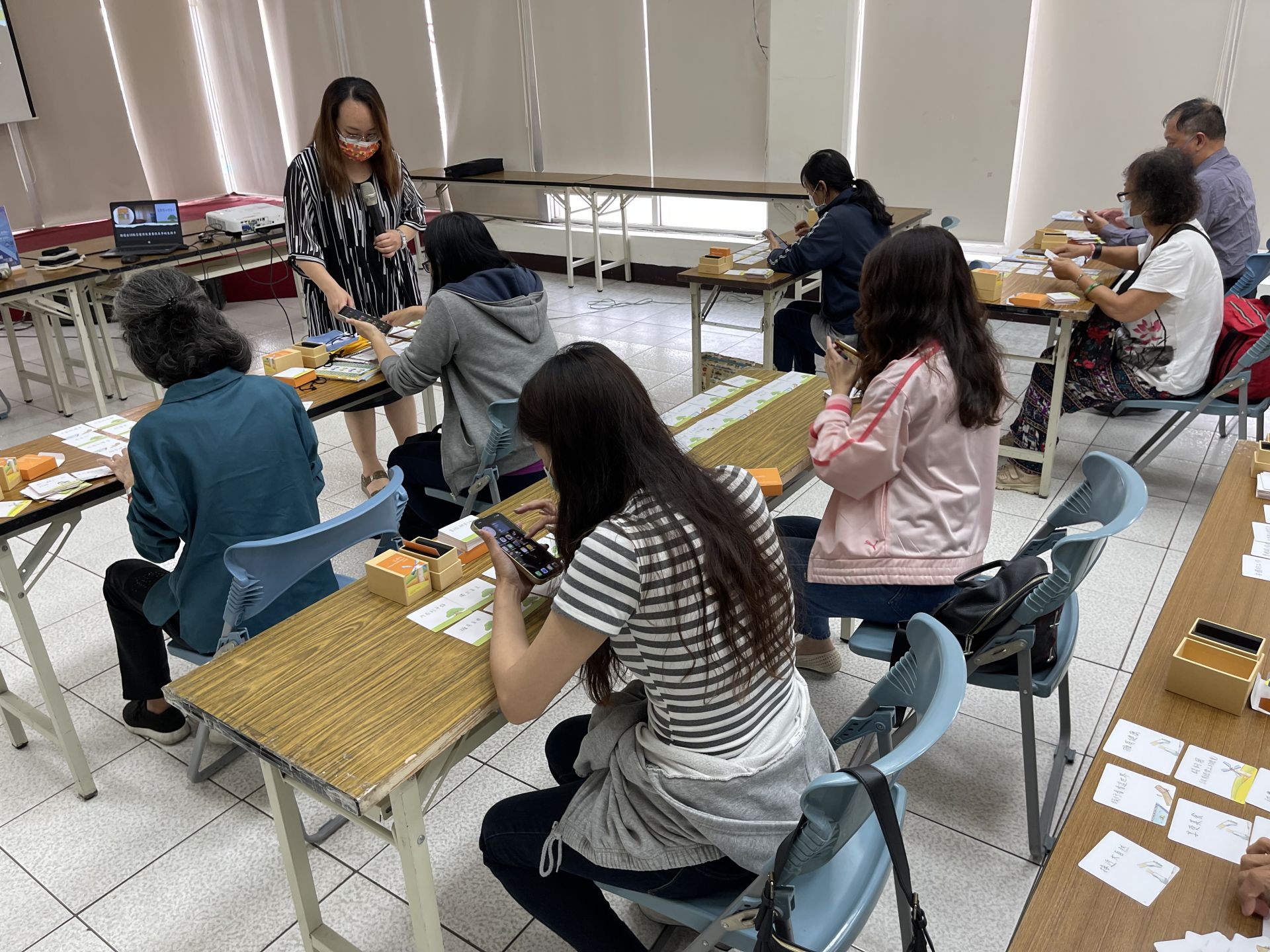 南市勞工局辦理「就業準備暨生涯卡講座」助求職者就業不卡卡