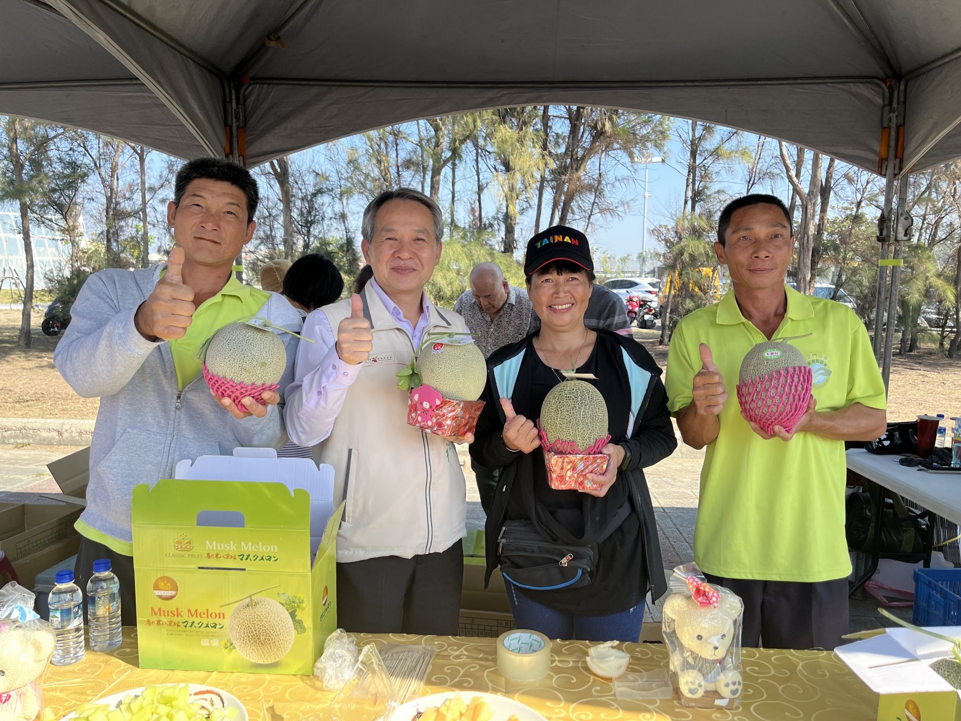 北門哈嚕HARU洋香瓜 水晶教堂辦促銷會 - 台南市商業總會