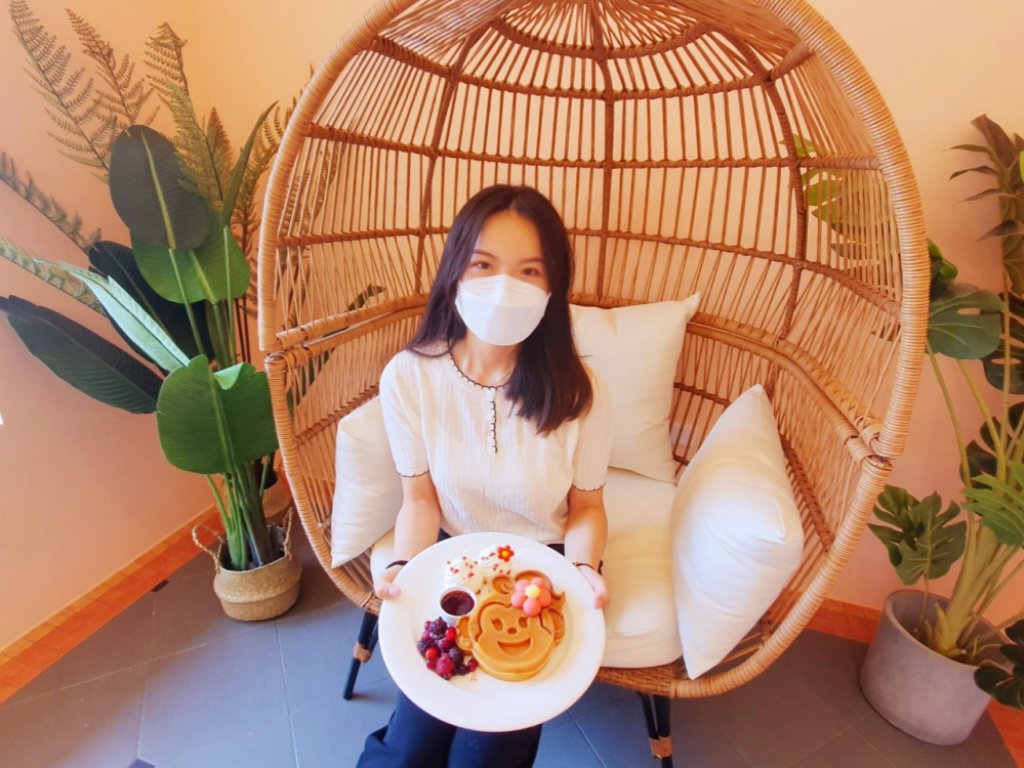 獨家哈妮造型鬆餅x浪漫風格建築　六福村Honey Deli主題咖啡館網美打卡夯