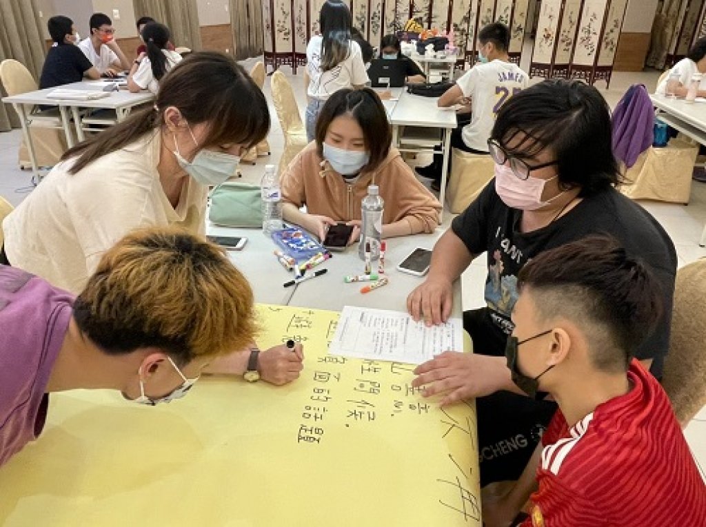 台灣世界展望會國內助學讓孩子勇敢追尋夢想  一起加入「國內助學行動」幫助更多的小琪上學去