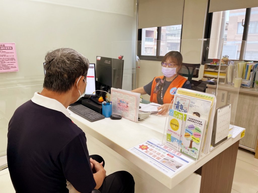 新竹就業中心運用「臨時工作津貼」　助就業弱勢求職者順利進入職場