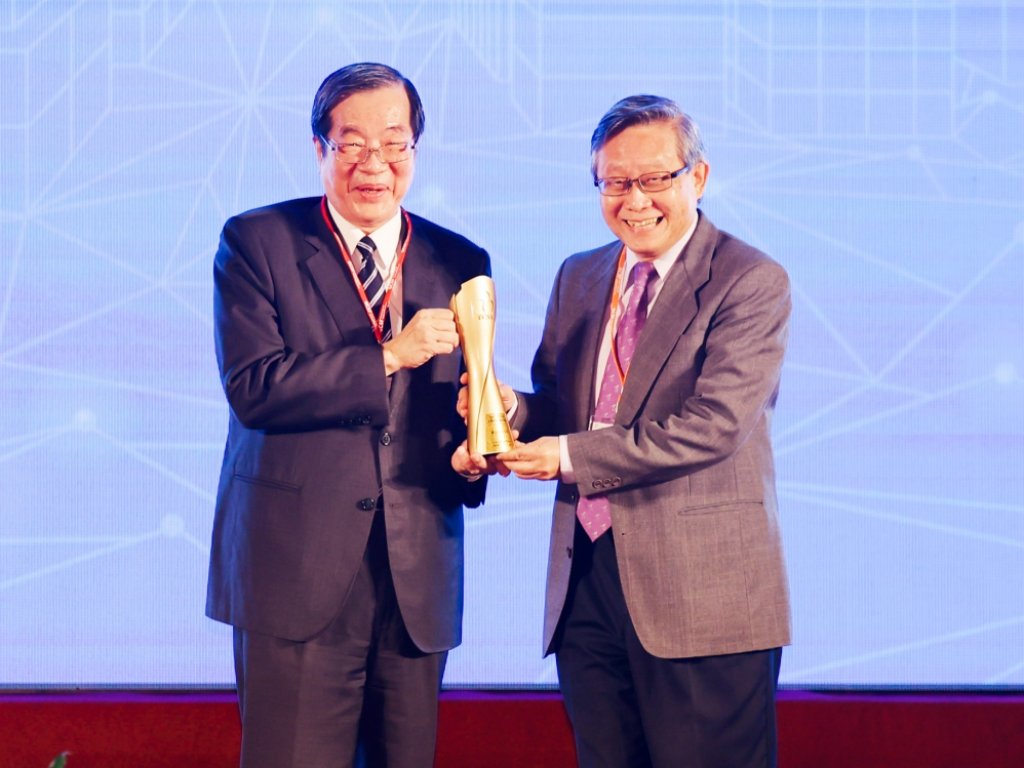 第14屆「TCSA台灣企業永續獎」　清華大學榮獲典範大學獎桂冠