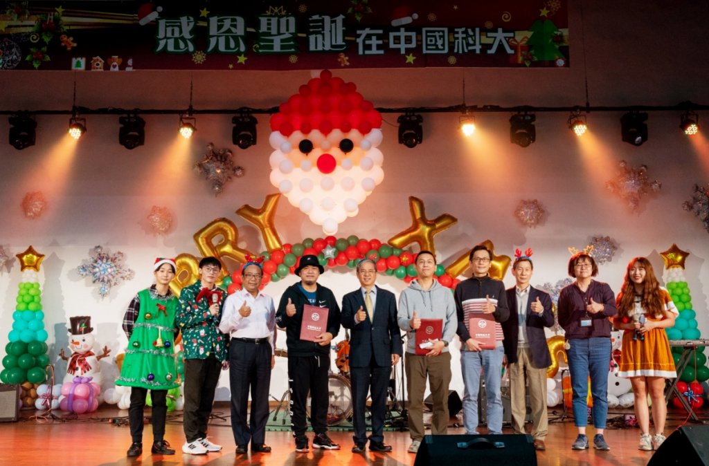 中國科大舞蹈社挾全國舞蹈大賽冠軍熱力　舞力全開揭幕學校感恩聖誕