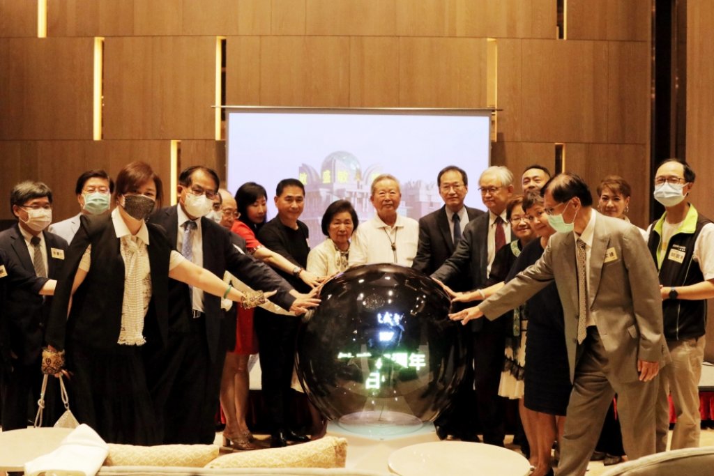 敏盛47週年院慶　「智醫城」點燈宣告進入數位全方位整合式醫療照護服務