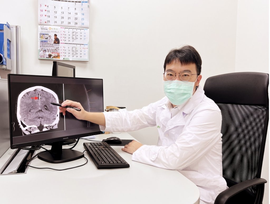 低腦壓頭痛　醫：可能有嚴重併發症，建議至神經科門診詳細診視