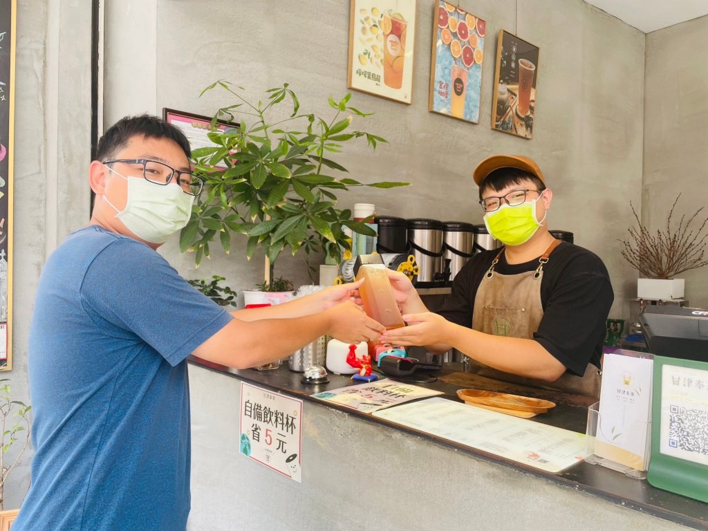 南市環保局「台南杯杯 十在優惠」活動  鼓勵自備環保杯
