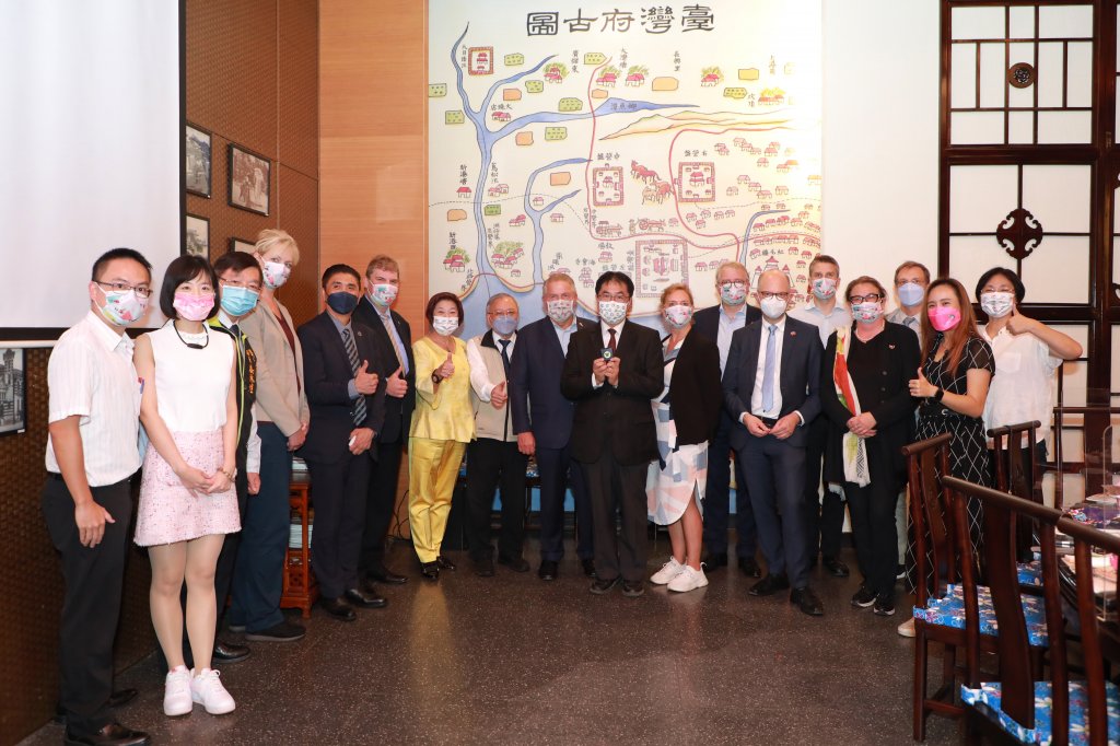德國國會友台小組參訪台南文經建設 黃偉哲歡迎國際挺台好夥伴