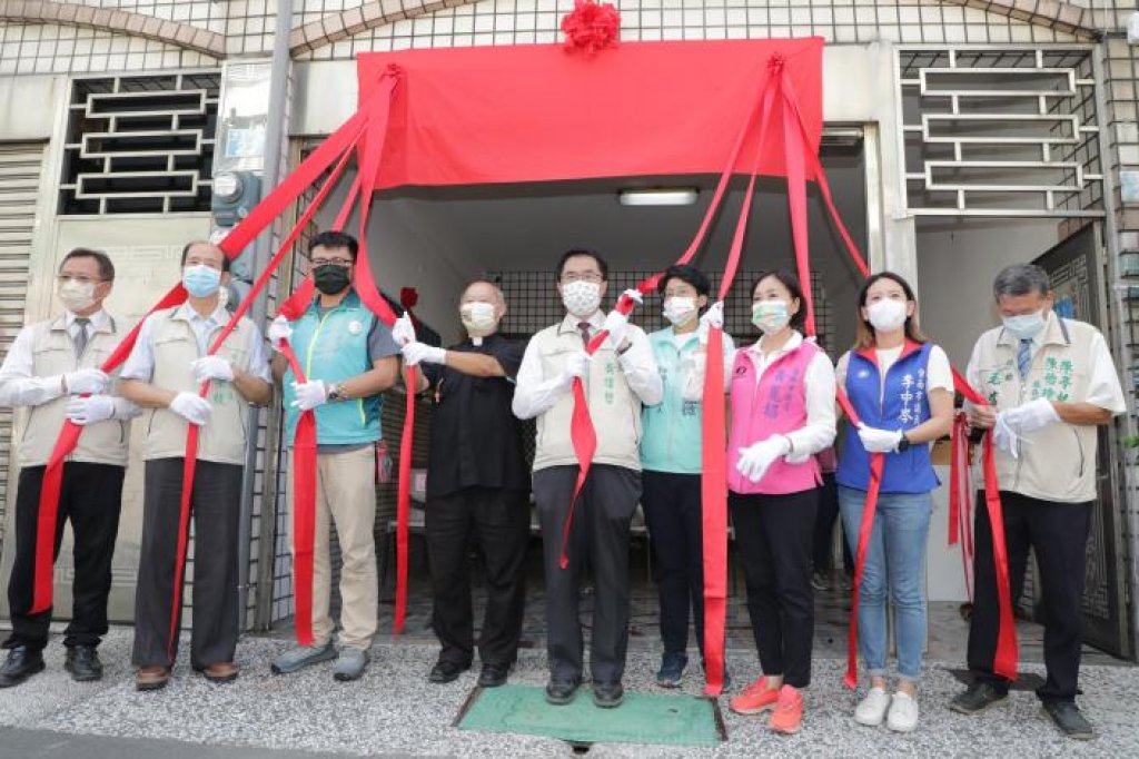 黃偉哲為安南區身障者日間作業設施揭牌 臺南市已布建32處數量全國第二