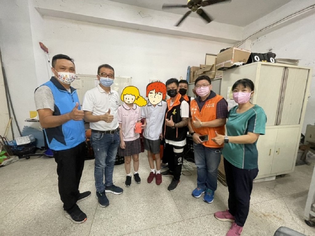 善之旅民間攜手躍愛青少年　關懷慰問低收學子