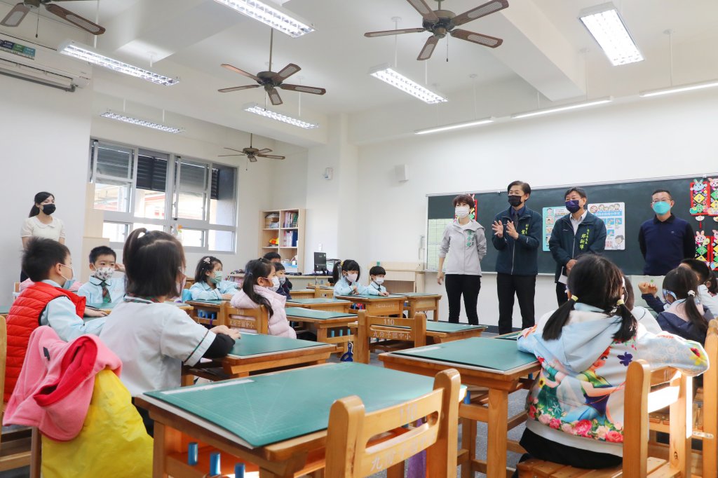 台南市開學日防疫不鬆懈 鼓勵師生接種疫苗迎接健康新生活