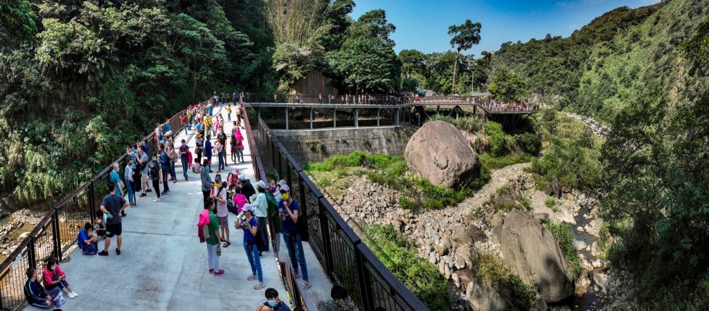 竹山瑞龍瀑布園區遊客創新高 友善環境全齡旅遊