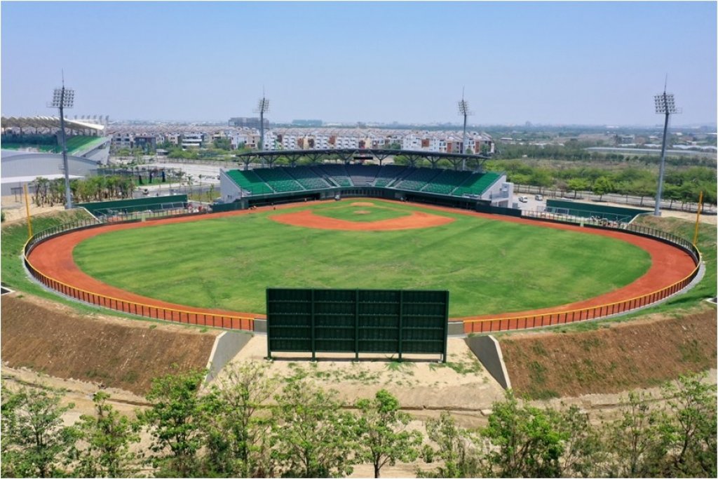 臺南亞太國際棒球訓練中心成棒副球場完工 將會同棒球專家協助驗收