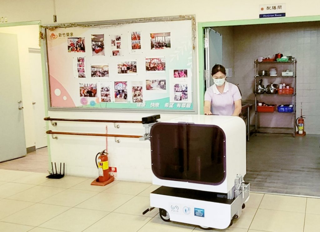 新竹榮家x陽明交大　攜手打造機器人照護場域導入AI提供長者整合性智慧服務