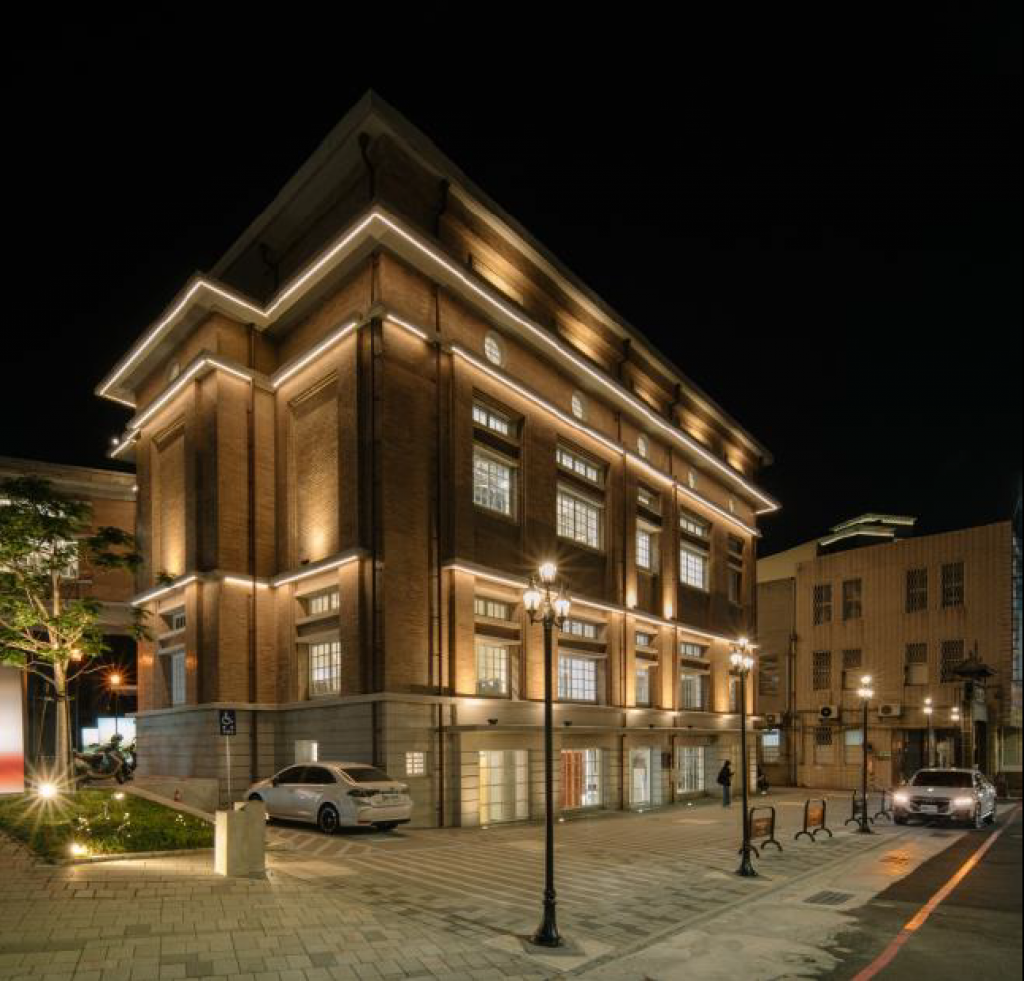 臺南最美古蹟圖書館 榮獲2023建築園冶獎