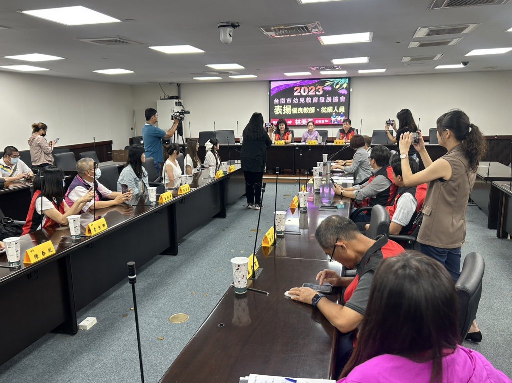 台南市幼兒教育發展協會表揚優良教師、從業人員 林美燕盼政府能重視幼教工作