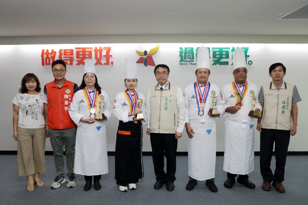 南市廚師獲世界名廚菁英賽大獎肯定  黃偉哲：用廚藝讓世界看見台南