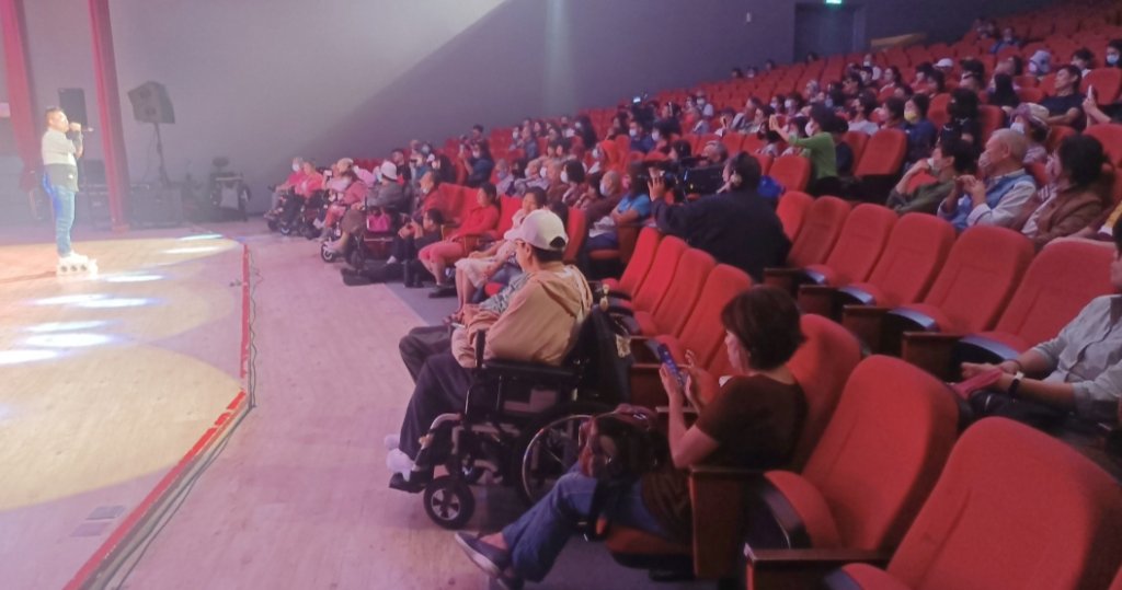 台灣第26屆視障藝術季  身心障礙者推廣協會攜手視障藝術家創造希望