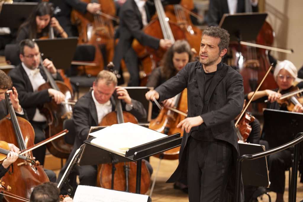 國際知名維也納交響樂團戶外同步轉播 限額1000名