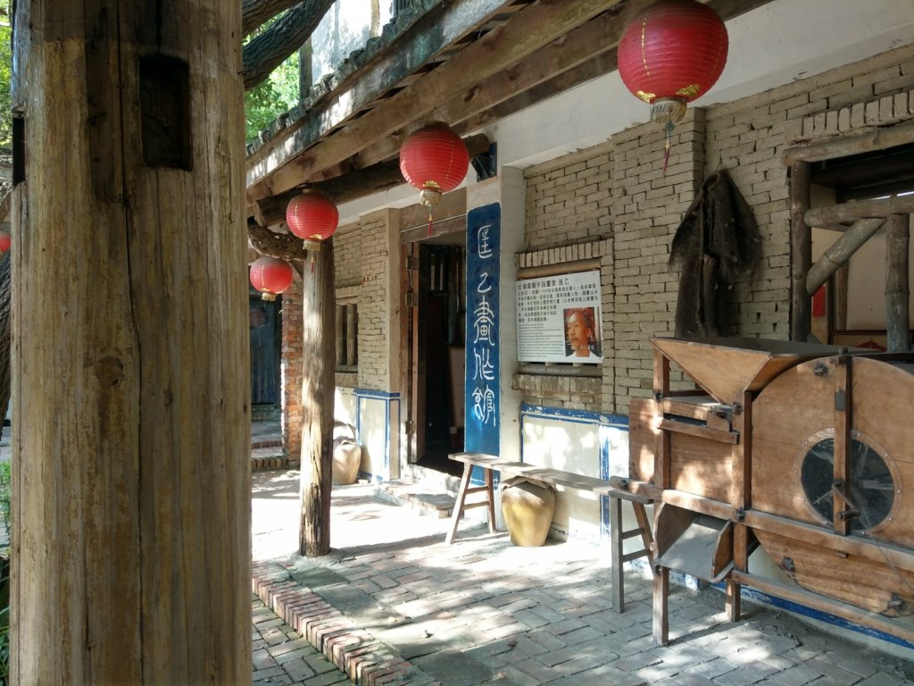 清明連假4天假期！歡迎參訪台南學甲秘境「老塘湖藝術村」