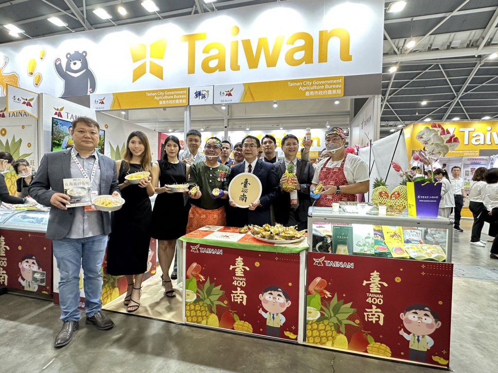 黃偉哲率台南隊首度參加新加坡食品展成果亮眼 外銷訂單創佳績