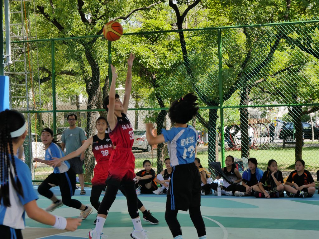 中西區公所舉辦「別想『籃』我  西湖盃3☓3國小籃球賽」20支隊伍來爭霸