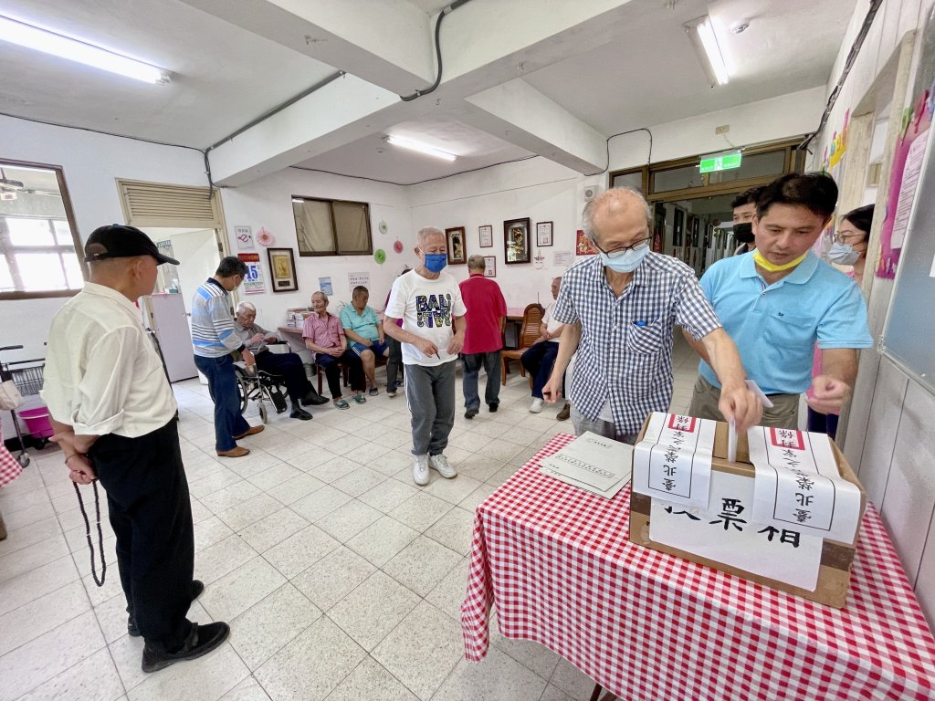 台北榮家新任戶房長選舉　雖不涉選罷法但依舊有板有眼