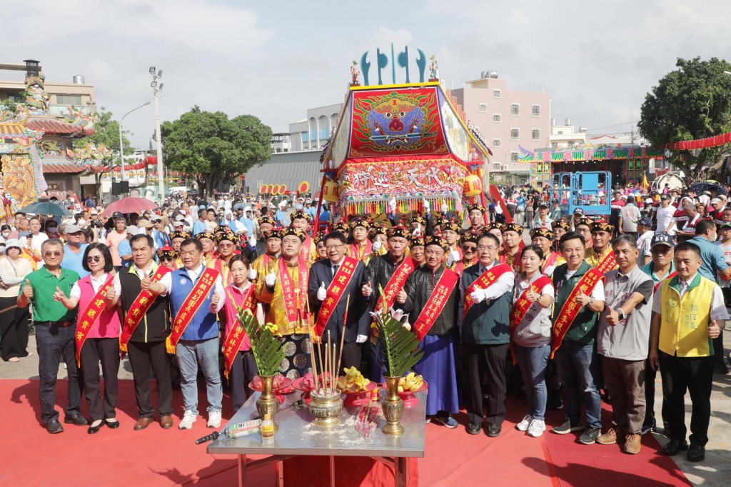 秘書長潘孟安主點南區喜樹代天府萬皇宮三朝王醮王船開光點眼 儀式隆重圓滿