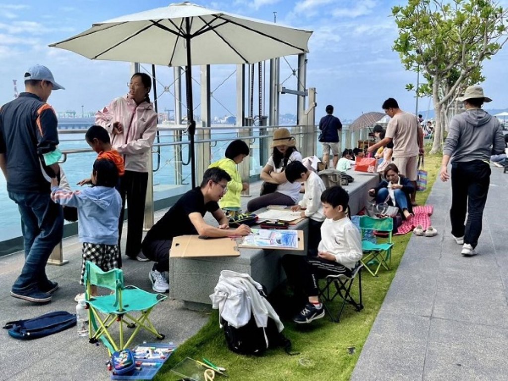 高雄港務分公司舉辦『彩繪高雄港-我的藝術旅程』寫生比賽