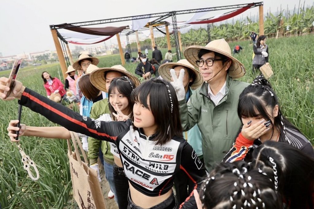 蔥啥咪林園洋蔥節好評登場 陳其邁推薦林園洋蔥入菜別有風味好吃保證