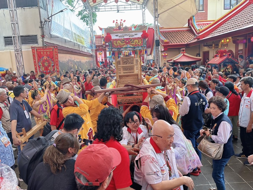 安平開台天后宮受邀參前往印尼 受到當地民眾熱烈歡迎