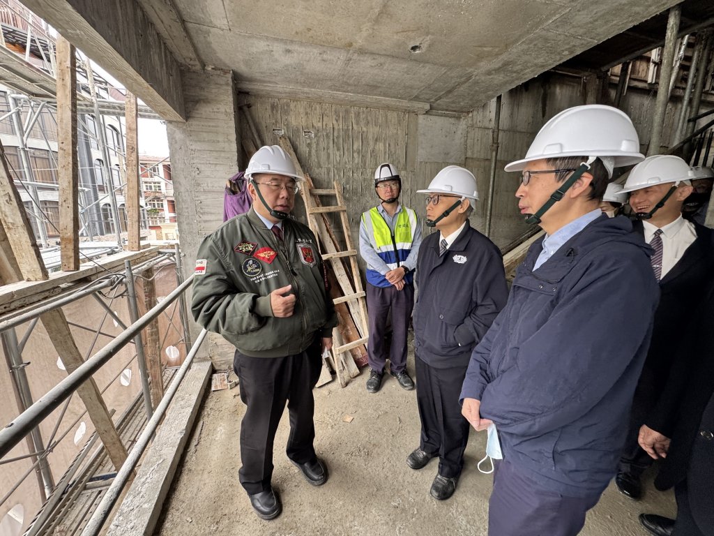 視察0121災民中繼福利屋 黃偉哲拜會慈濟