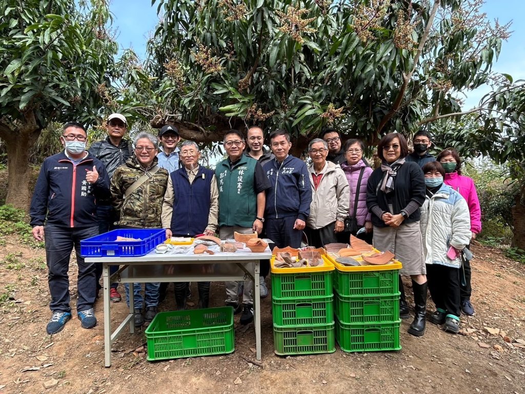 關廟保東窯遺址出土 林俊憲郭鴻儀提現地設典藏館保存