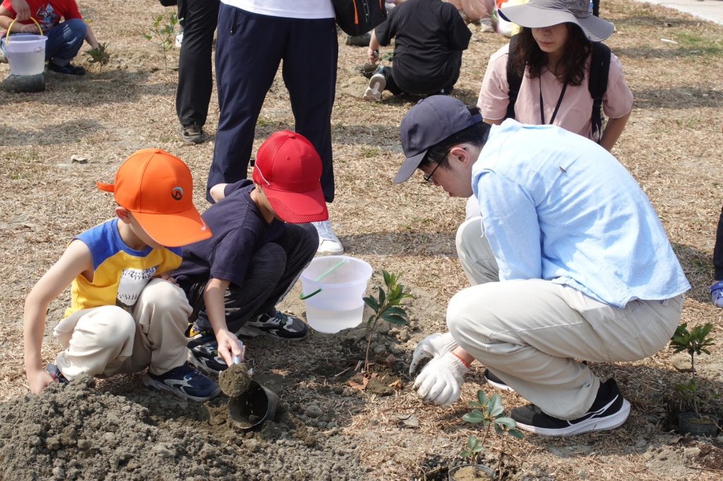 114年「手植希望 綠網相連」南市府植樹節活動報名開跑