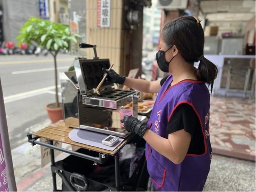 暖心雞蛋糕 烘焙單親媽媽與孩子的明天