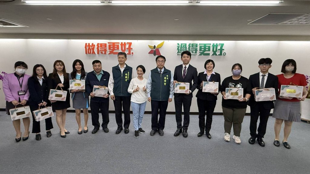 黃偉哲網路好感度全國最高 南市府：持續有感施政