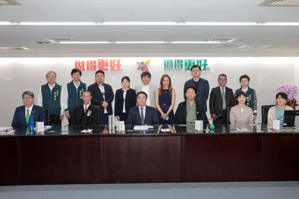 日本京都市寺田一博議員獲頒台南榮譽市民證書 黃偉哲感謝深化兩市交流