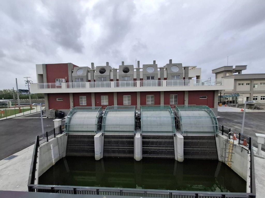 安南區淵中抽水站抽水機組再擴增至16CMS 抽水量能加倍 
